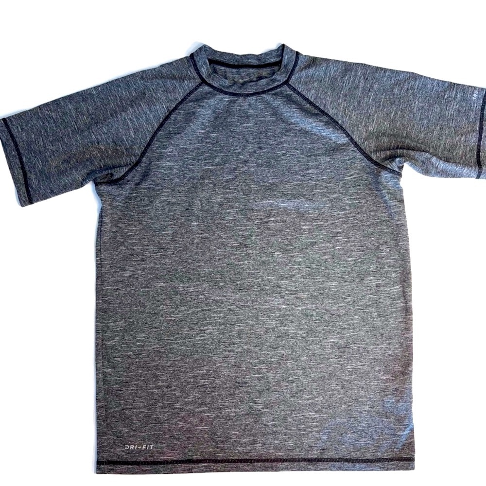 Nike Dri-Fit Gray Athletic Shirt Size Small